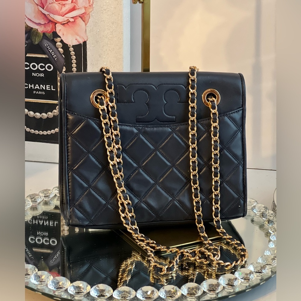Tory Burch dark blue Quilted savannah convertible. Shoulder or crossbody bag